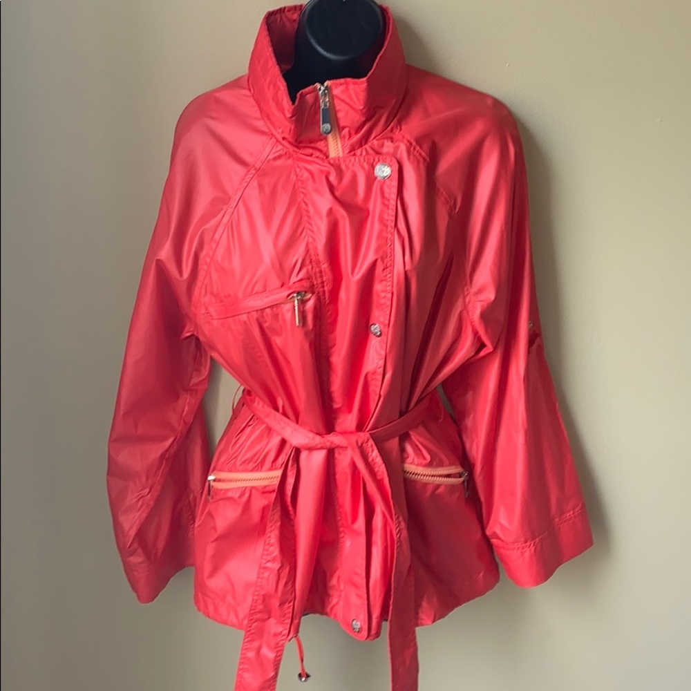 Vince Camuto windbreaker size M